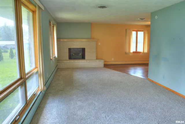 $80,000 | 651 North Washington Street, Bushnell, IL 61422