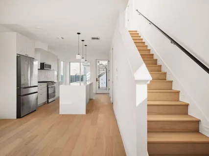 $699,000 | 3209 Dolphin Drive, Unit 2, Austin, TX 78704