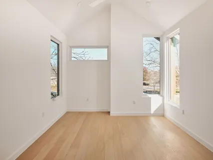 $699,000 | 3209 Dolphin Drive, Unit 2, Austin, TX 78704