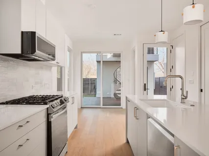 $699,000 | 3209 Dolphin Drive, Unit 2, Austin, TX 78704