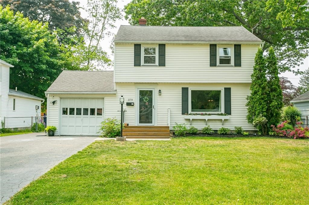 379 Brandon Road Irondequoit, NY 14622 - Photo 2 of 34 Summer