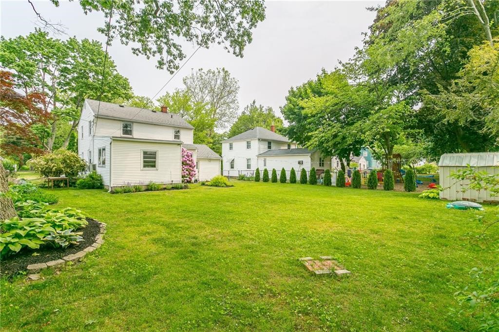 379 Brandon Road Irondequoit, NY 14622 - Photo 32 of 34