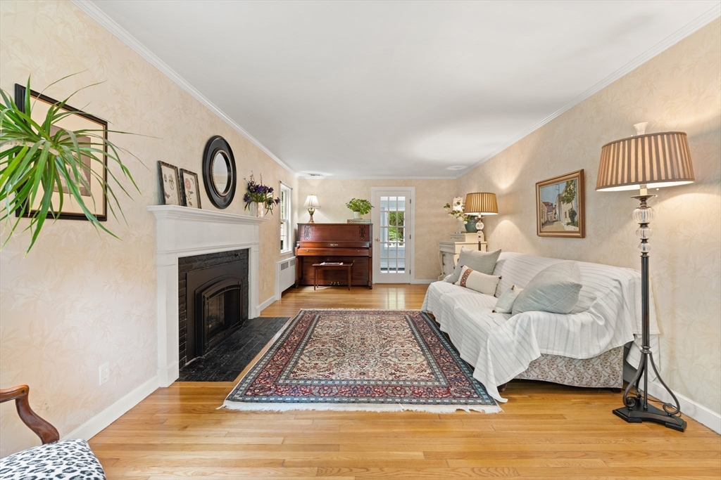 127 Allerton Road Milton, MA 02186 - Photo 14 of 42 Gallery Image 14