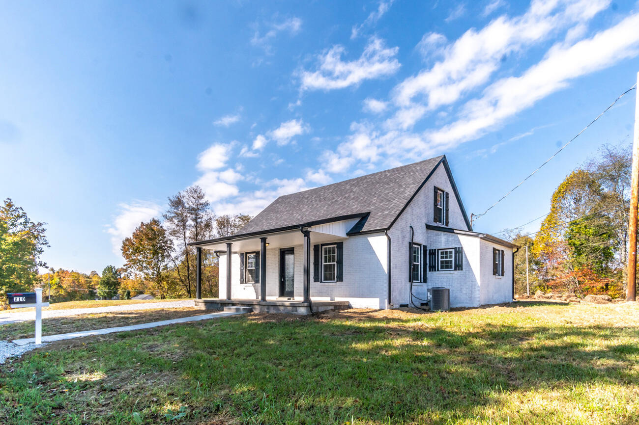 210 Potter Road McKee, KY 40447 - Photo 1 of 32 102