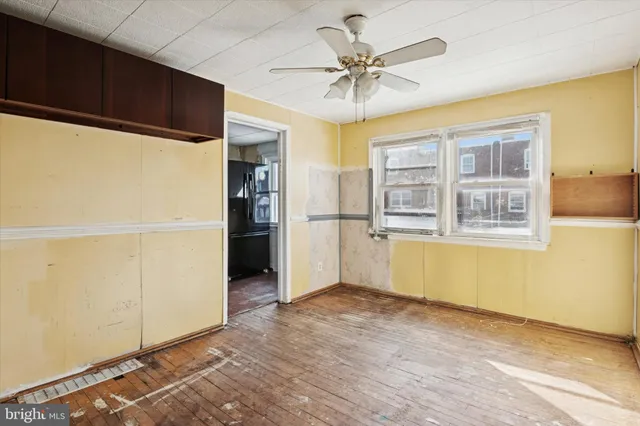 $164,999 | 1964 Lakeview Road, Wilmington, DE 19805