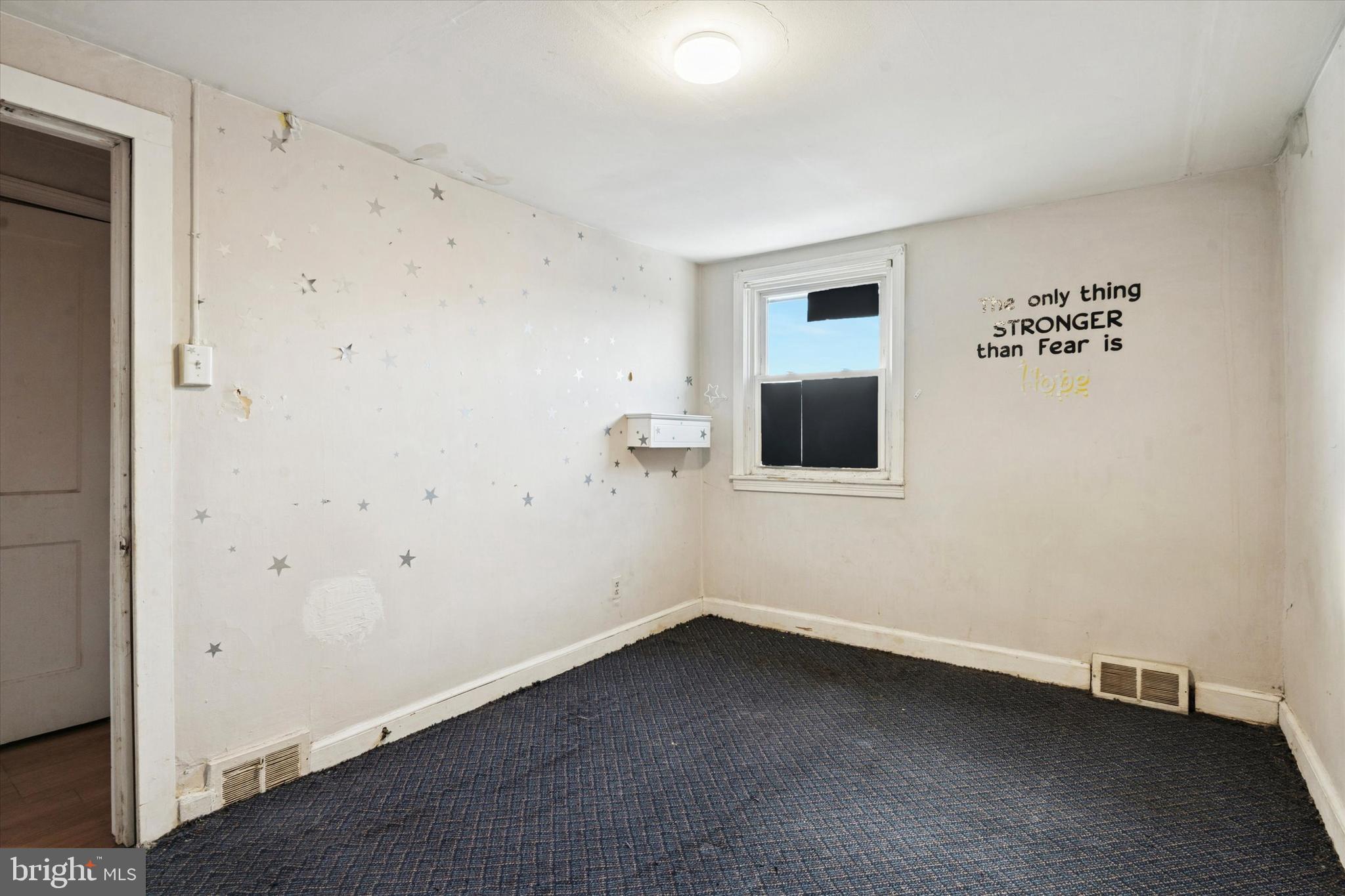 1964 Lakeview Road Wilmington, DE 19805 - Photo 5 of 9