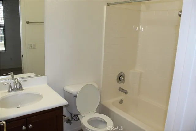$3,100 | 12427 Canal Drive, Unit 3, Rancho Cucamonga, CA 91739