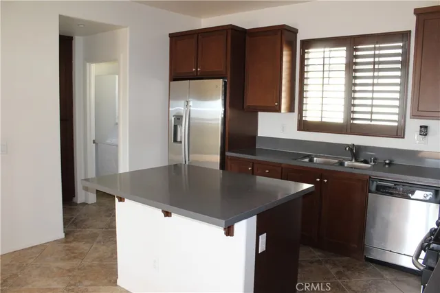 $3,100 | 12427 Canal Drive, Unit 3, Rancho Cucamonga, CA 91739
