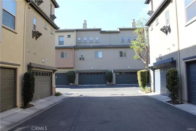 $3,100 | 12427 Canal Drive, Unit 3, Rancho Cucamonga, CA 91739