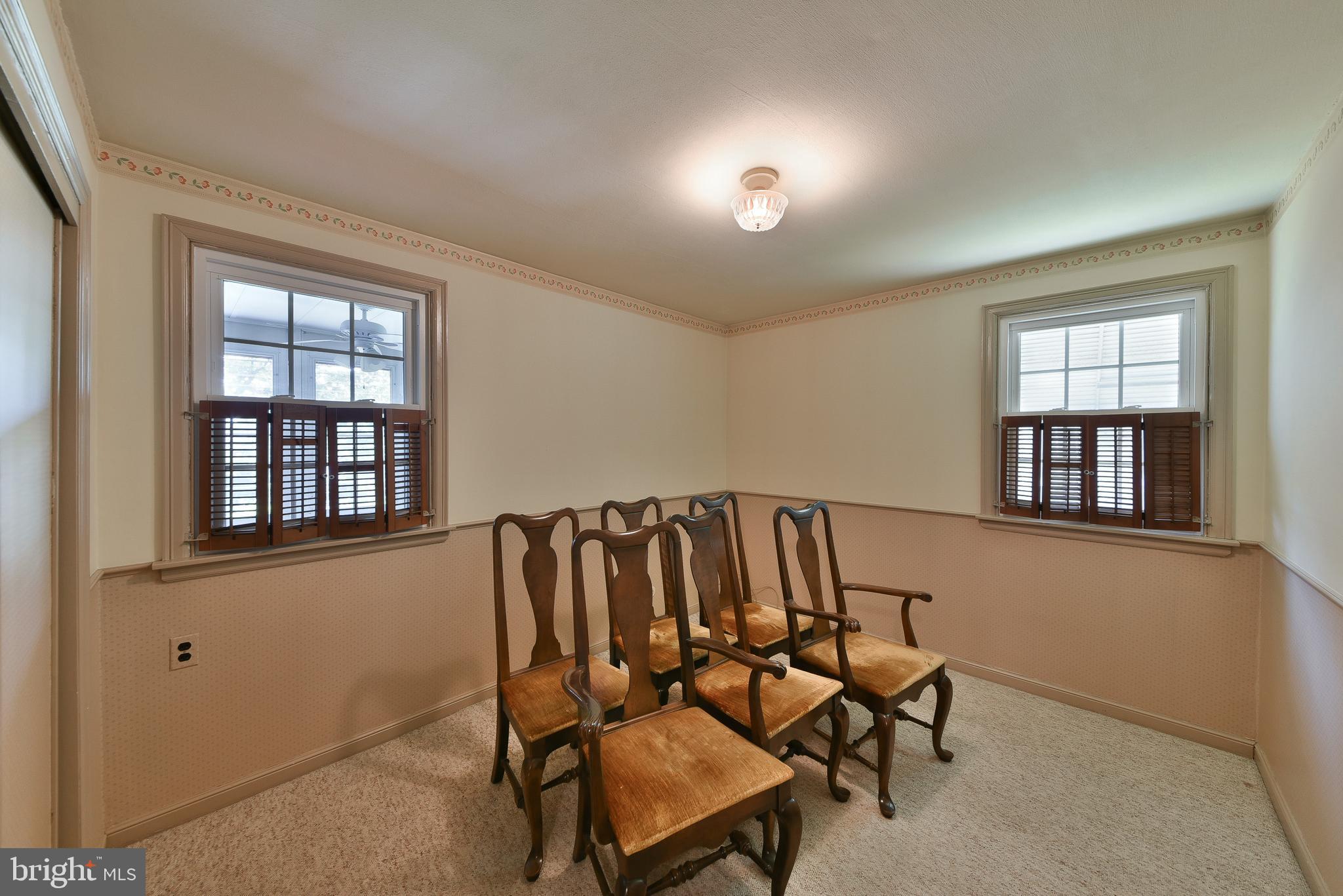 439 Manor Road Hatboro, PA 19040 - Photo 19 of 34 Gallery Image 19