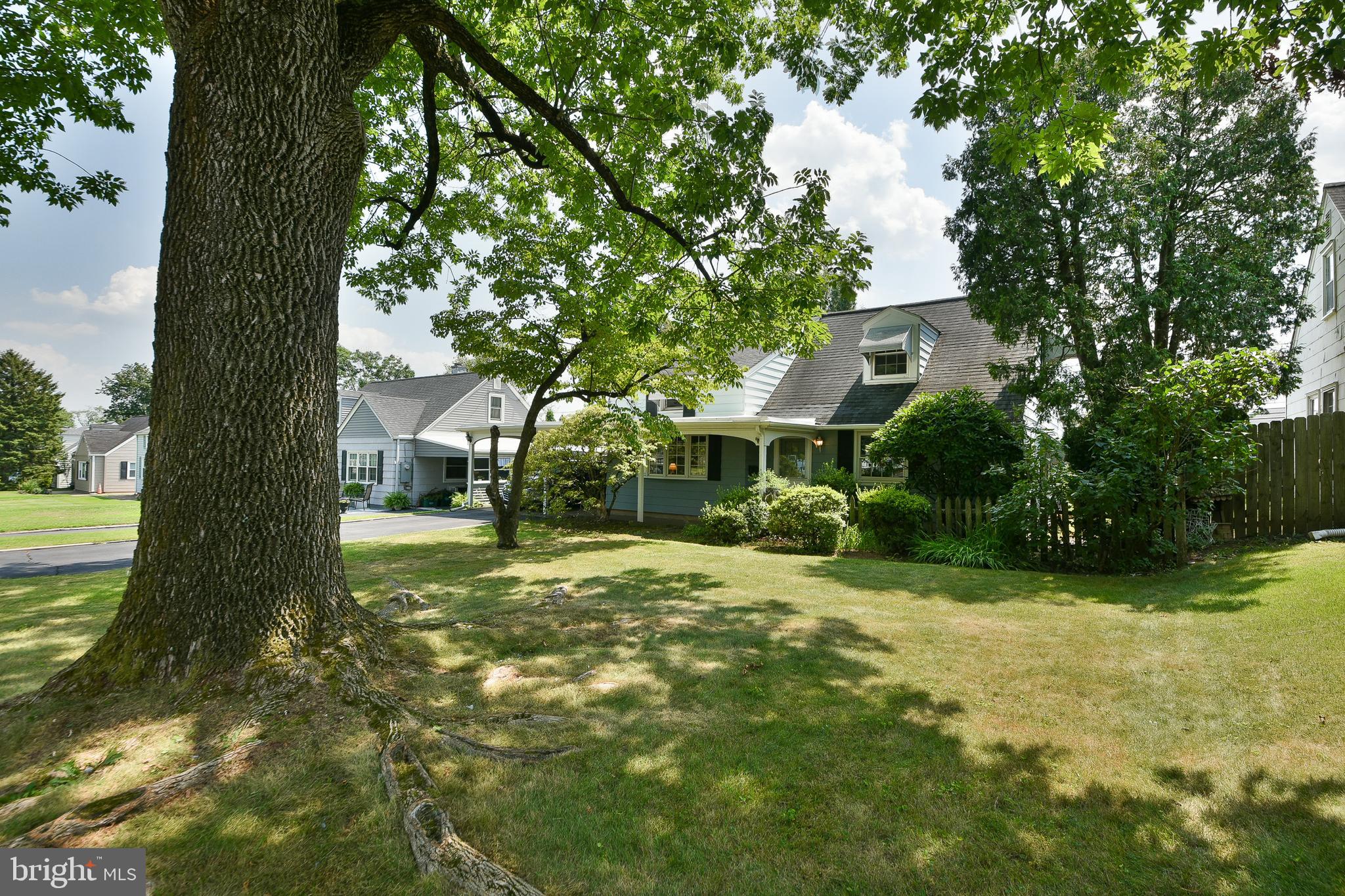 439 Manor Road Hatboro, PA 19040 - Photo 4 of 34 Gallery Image 4