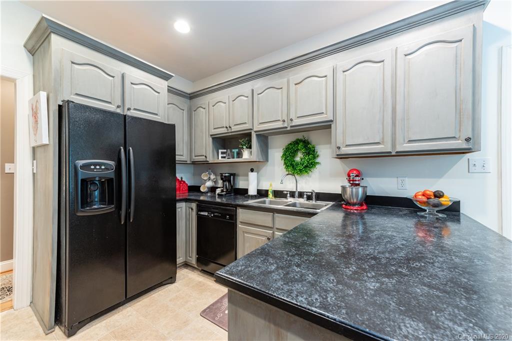 803 Community Lane Lancaster, SC 29720 - Photo 21 of 39 Gallery Image 21