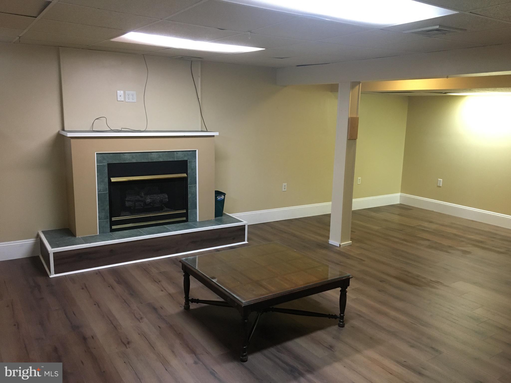 4248 Heather Road Elizabethtown, PA 17022 - Photo 11 of 12 Gallery Image 11