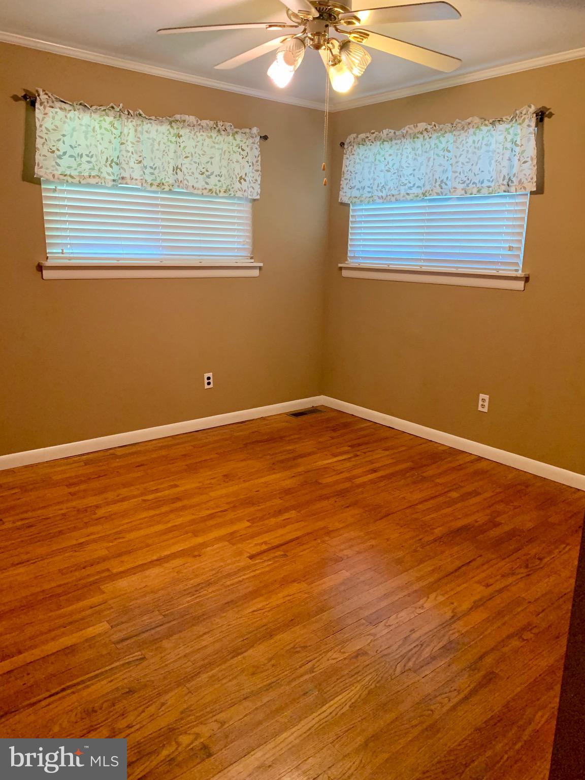 4248 Heather Road Elizabethtown, PA 17022 - Photo 9 of 12 Gallery Image 9