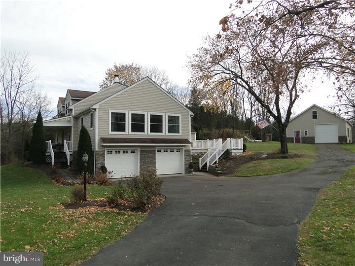 2356 Deep Creek Road Perkiomenville, PA 18074 - Photo 13 of 25 Gallery Image 13