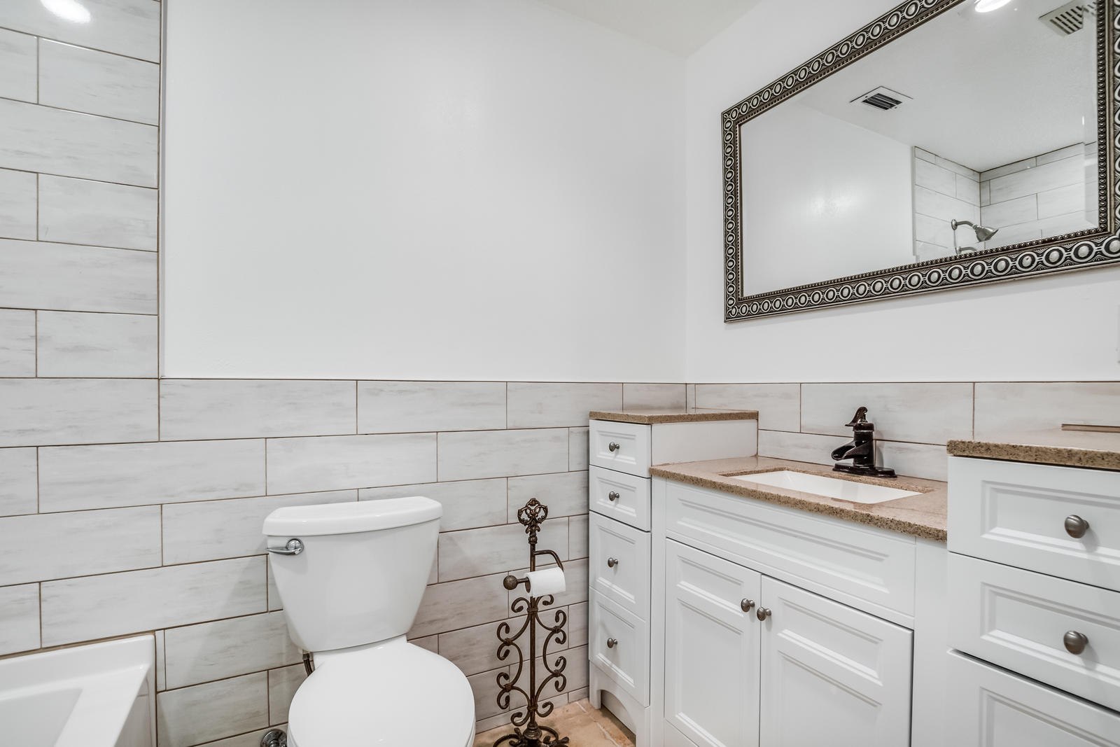 5352 Washington Road Delray Beach, FL 33484 - Photo 18 of 24 0K7A2237