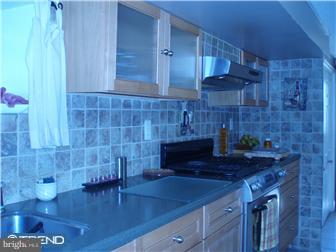 9940 Woodfern Road Philadelphia, PA 19115 - Photo 6 of 12 Kitchen
