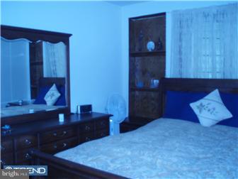 9940 Woodfern Road Philadelphia, PA 19115 - Photo 10 of 12 Bedroom 2