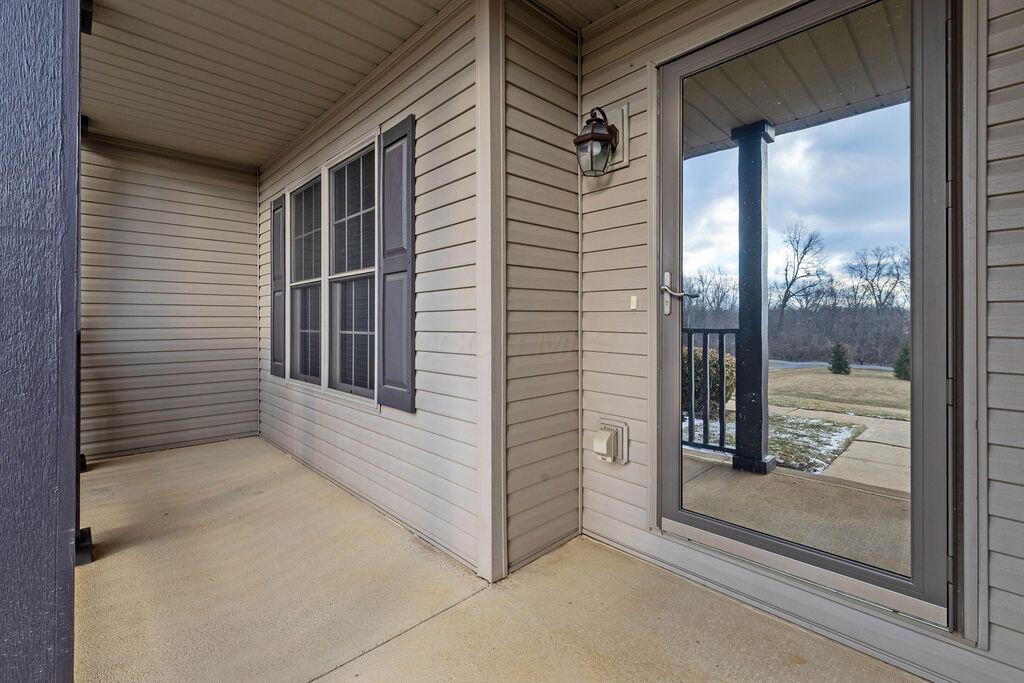330 Longshore Road Sunbury, OH 43074 - Photo 5 of 73 photos_high_resolution_330LongshoreRoadE