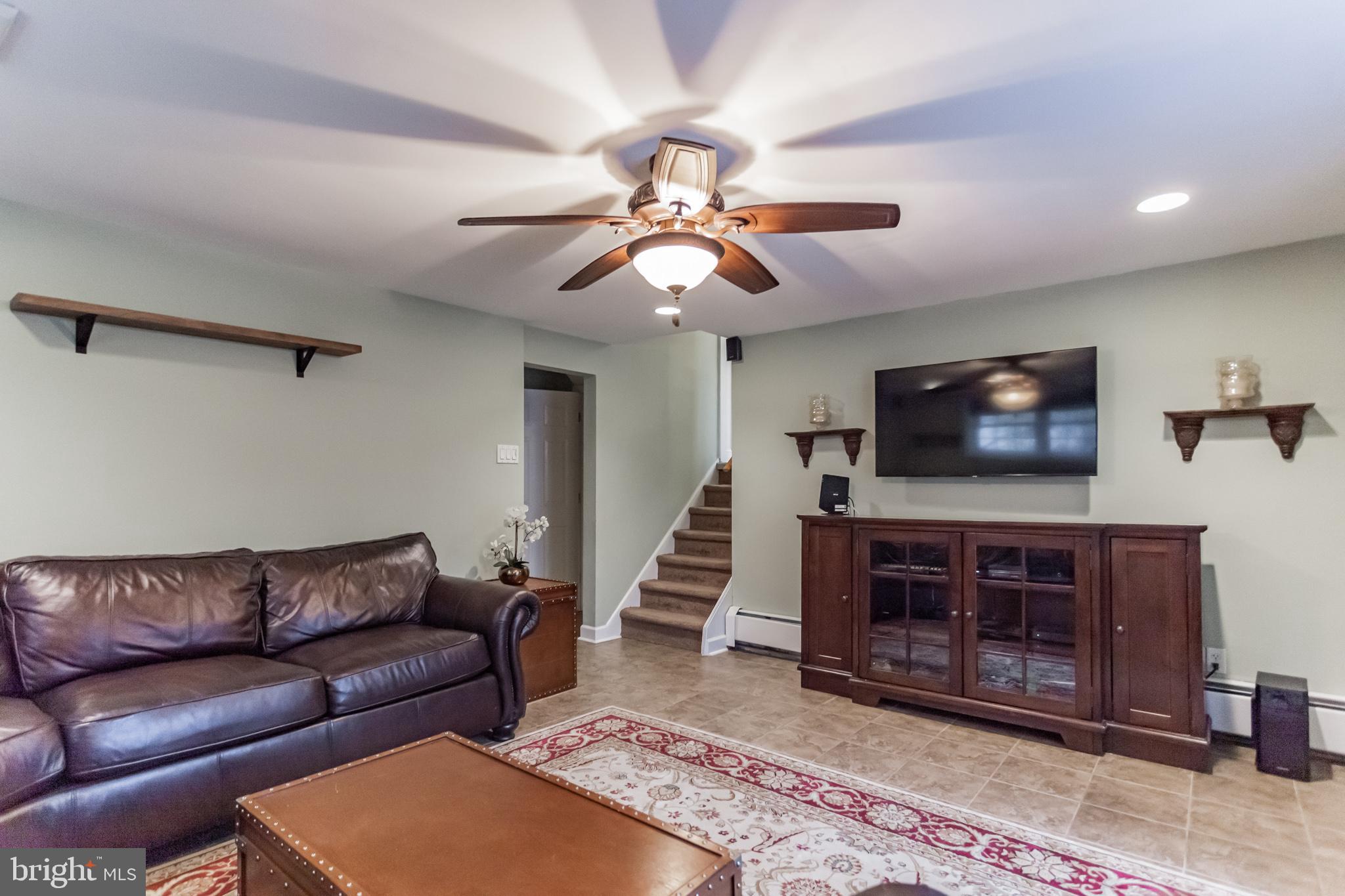 35 Mercer Hill Road Ambler, PA 19002 - Photo 16 of 28 Family Room