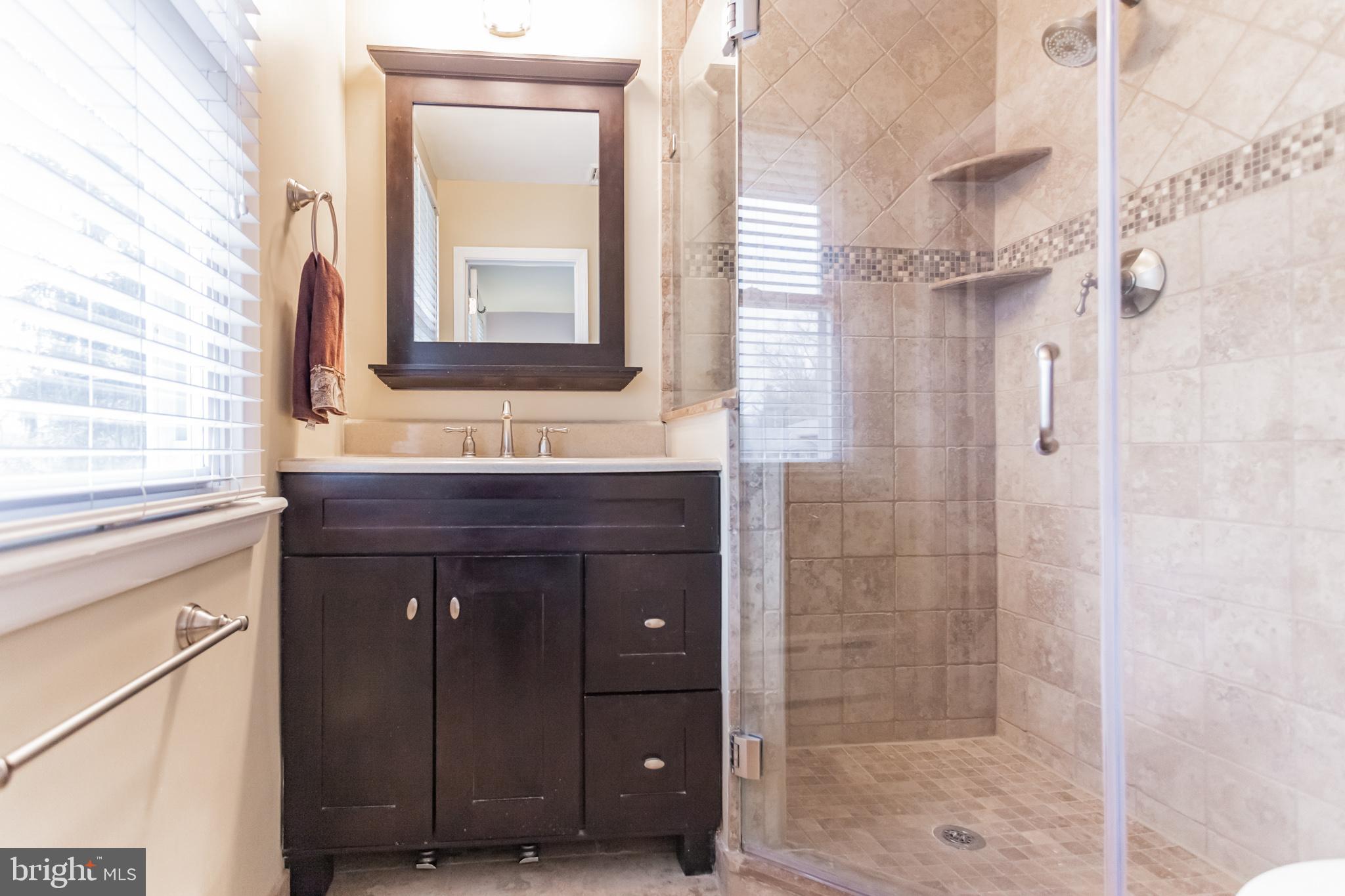35 Mercer Hill Road Ambler, PA 19002 - Photo 22 of 28 Primary Bath