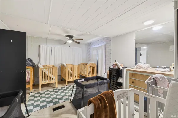 $200,000 | 4130 West Stoutes Creek Road, Bloomington, IN 47404