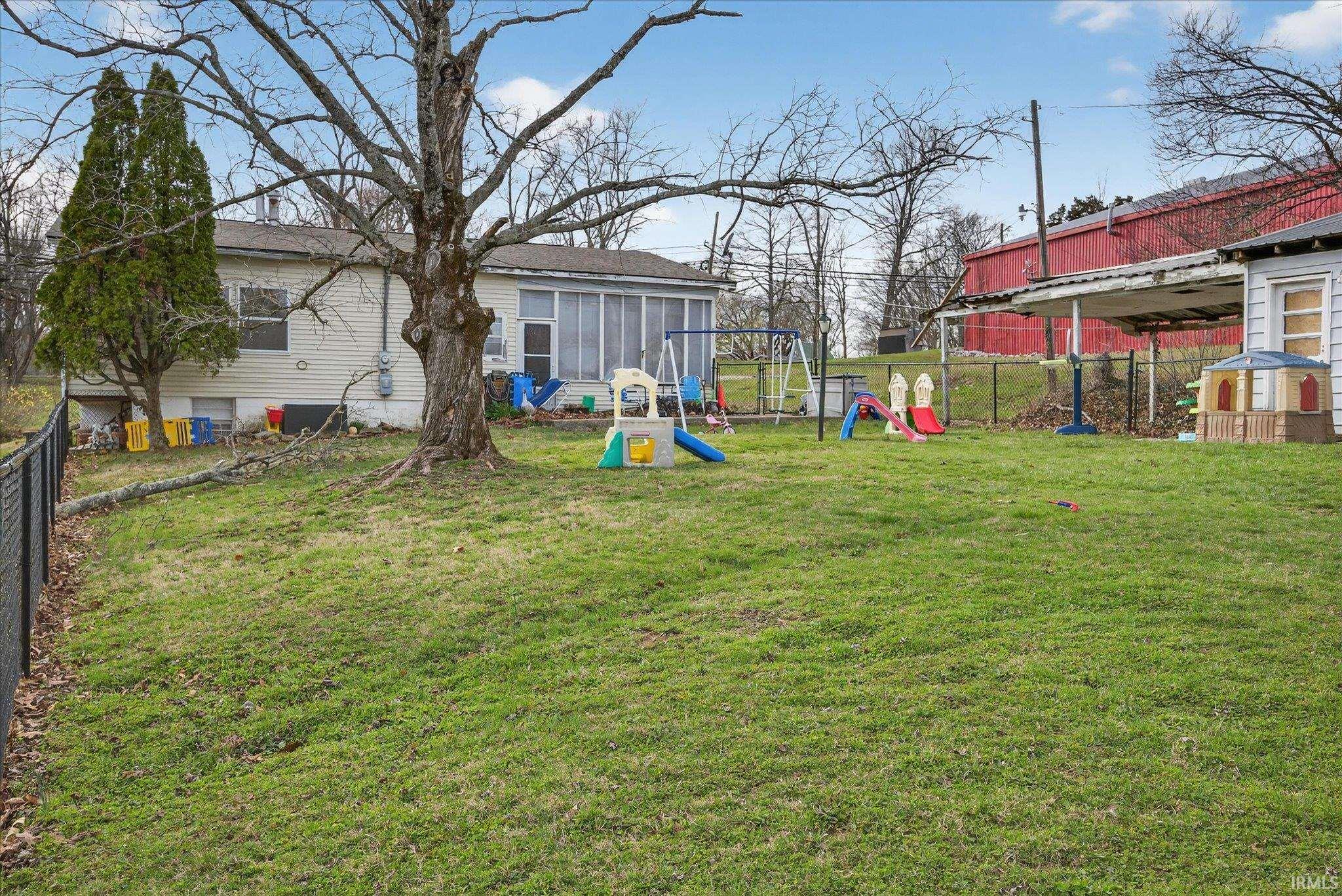 4130 West Stoutes Creek Road Bloomington, IN 47404 - Photo 33 of 36