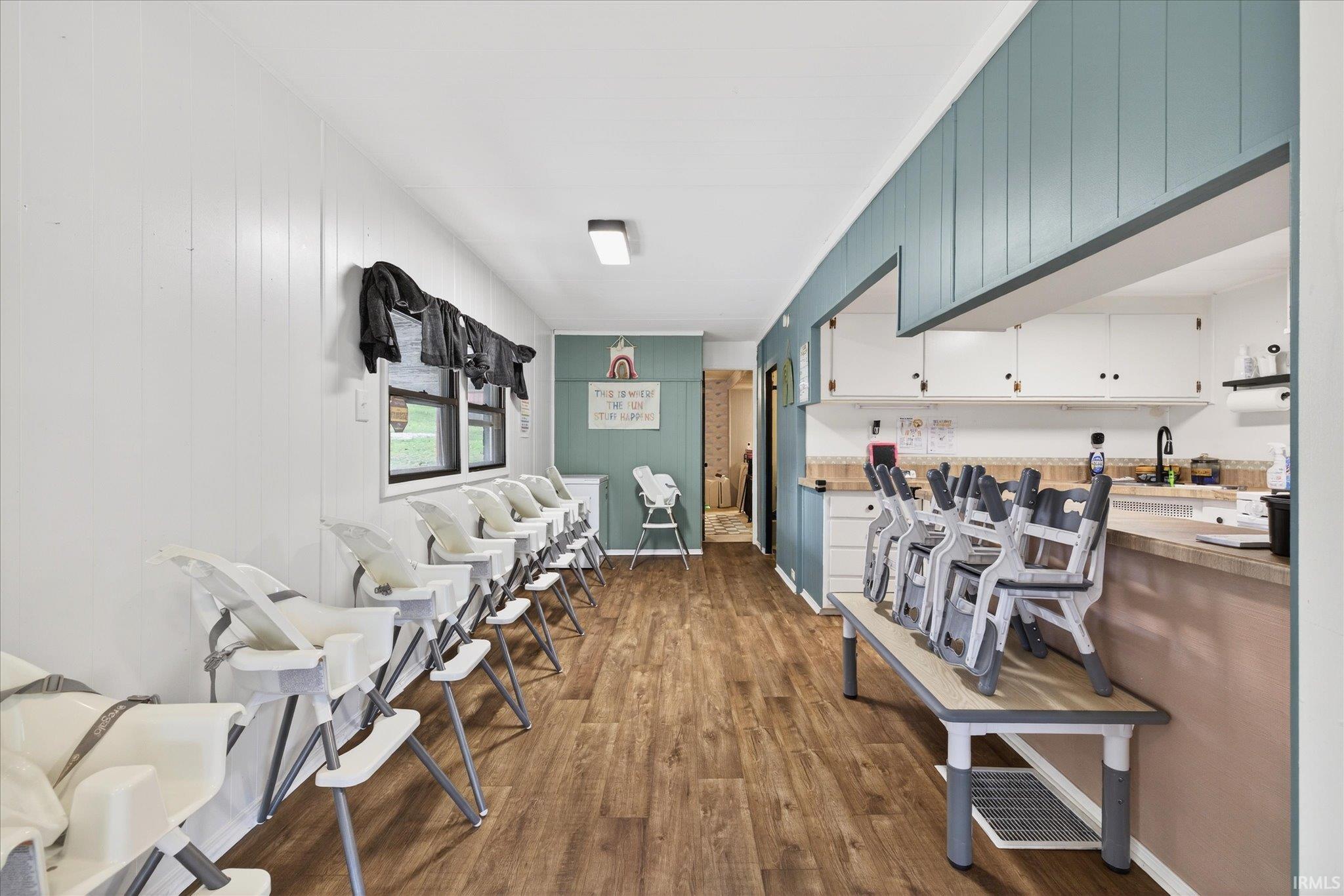 4130 West Stoutes Creek Road Bloomington, IN 47404 - Photo 9 of 36