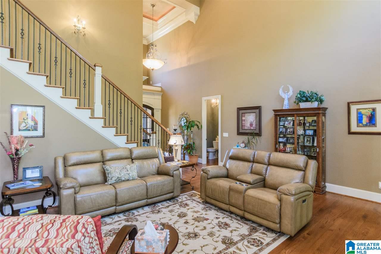2403 Glasscott Point Birmingham, AL 35226 - Photo 7 of 50