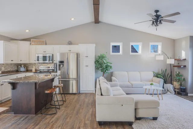 $435,000 | 504 13th Avenue North, Sartell, MN 56377