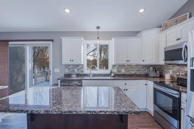 $435,000 | 504 13th Avenue North, Sartell, MN 56377