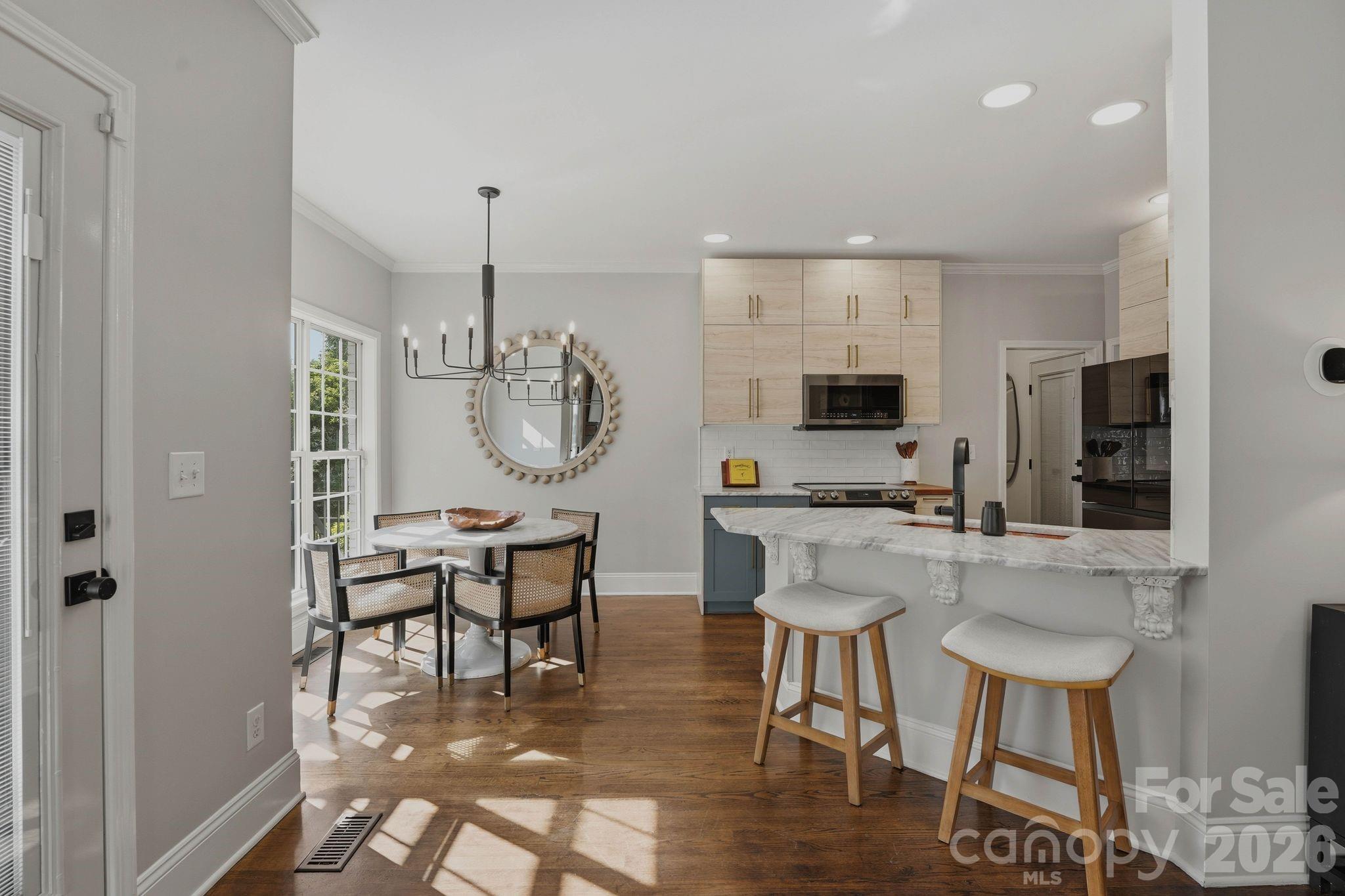 5408 Kuykendall Road Charlotte, NC 28270 - Photo 4 of 40