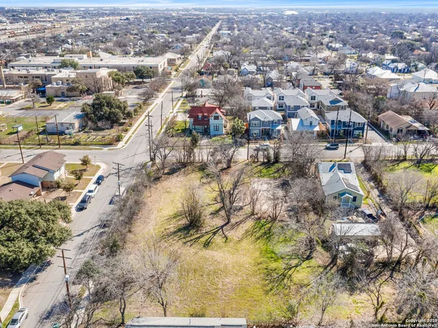 $750,000 | 931 North Olive Street, San Antonio, TX 78202