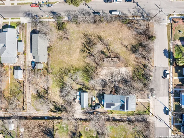 $750,000 | 931 North Olive Street, San Antonio, TX 78202