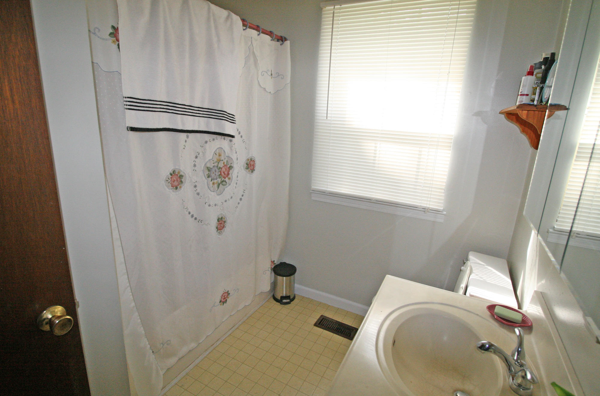 5396 Poplar Springs Road Ringgold, GA 30736 - Photo 12 of 19 bath