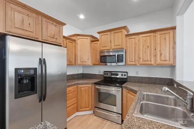 $399,000 | 5271 West Morris Hill Road, Boise, ID 83706