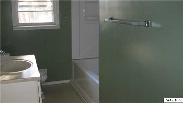 535 Stagecoach Road Charlottesville, VA 22902 - Photo 5 of 32 Gallery Image 5