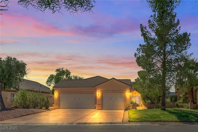 $384,900 | 1433 Palm Drive, Laughlin, NV 89029