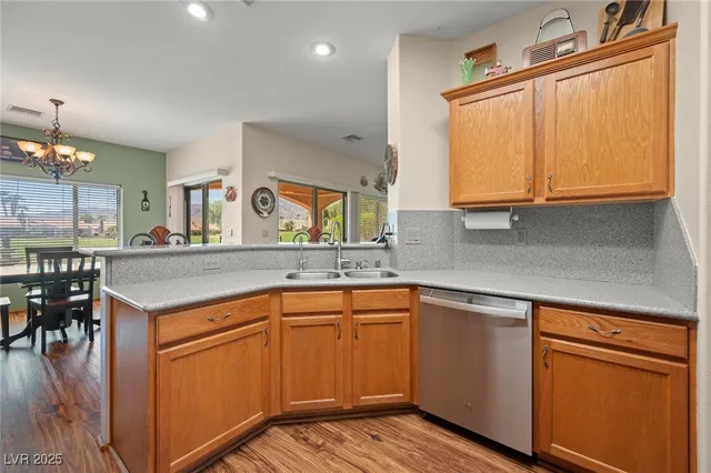 $384,900 | 1433 Palm Drive, Laughlin, NV 89029