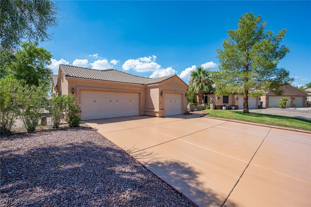 1433 Palm Drive Laughlin, NV 89029 - Photo 5 of 57