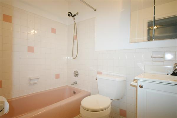 25 Clark's Road, Unit 305 Amesbury, MA 01913 - Photo 15 of 27 Gallery Image 15