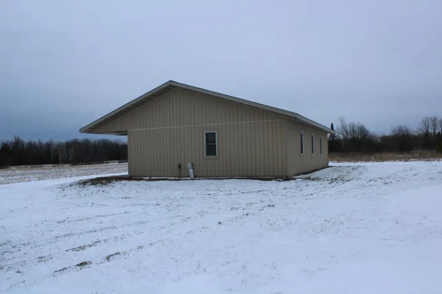 $589,000 | 12201 East Hakkala Road, Maple, WI 54854