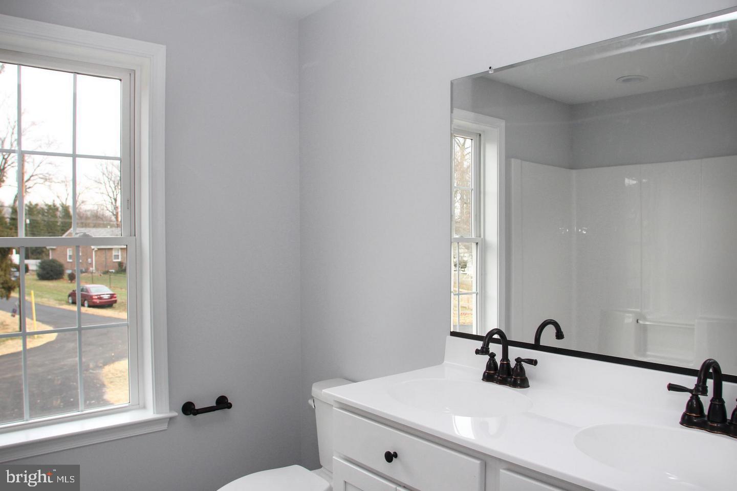 601 Irwin Road Bel Air, MD 21014 - Photo 22 of 27 2nd full bath on upper level