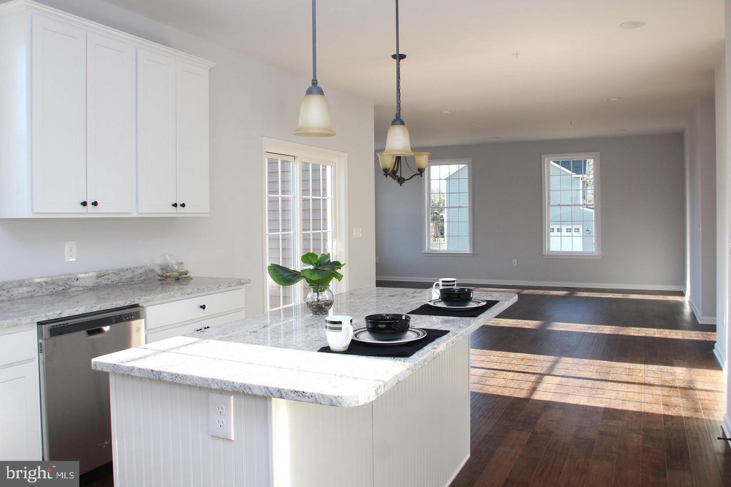 601 Irwin Road Bel Air, MD 21014 - Photo 5 of 27 Large granite island