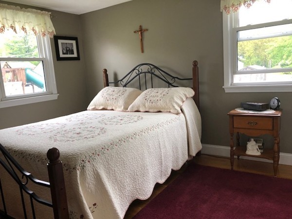 140 Butternut Road Somerset, MA 02726 - Photo 14 of 23 Gallery Image 14