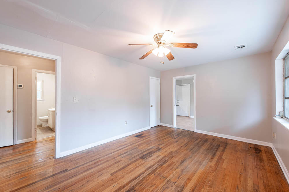 126 Elder Street North Augusta, SC 29841 - Photo 3 of 17 Living Room with Ceiling Fan!