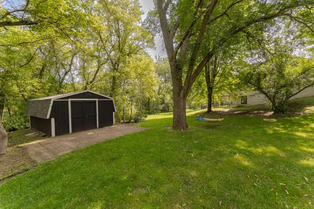 $499,900 | 20 Amy Lane, Mantorville, MN 55955