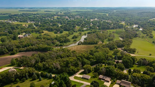 $499,900 | 20 Amy Lane, Mantorville, MN 55955