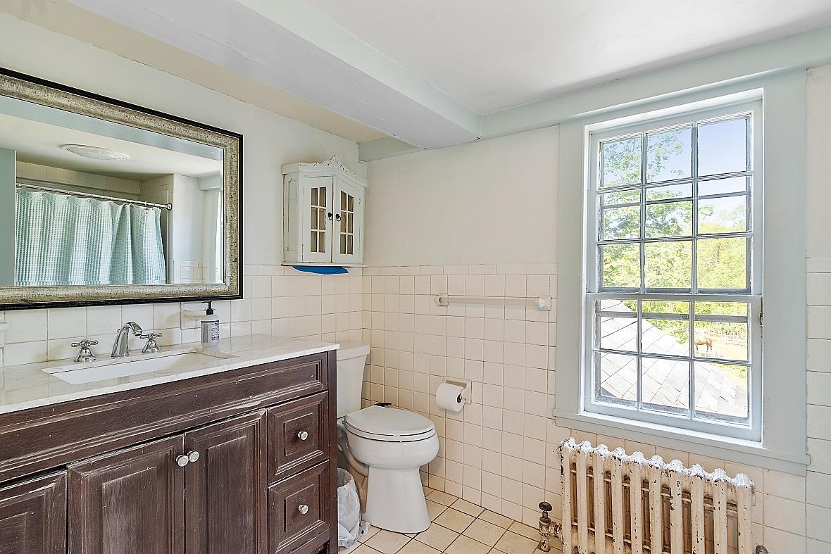 153 Exeter Road Hampton Falls, NH 03844 - Photo 15 of 40