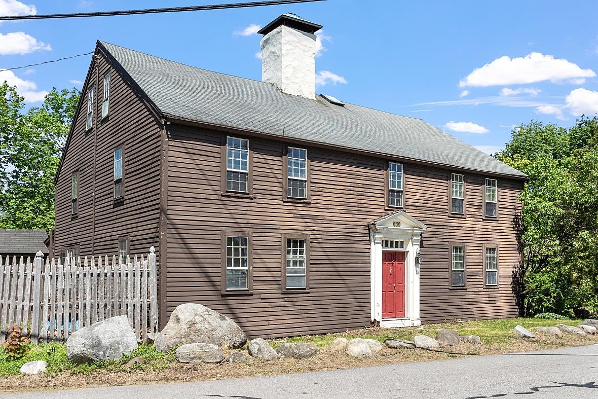 153 Exeter Road Hampton Falls, NH 03844 - Photo 2 of 40